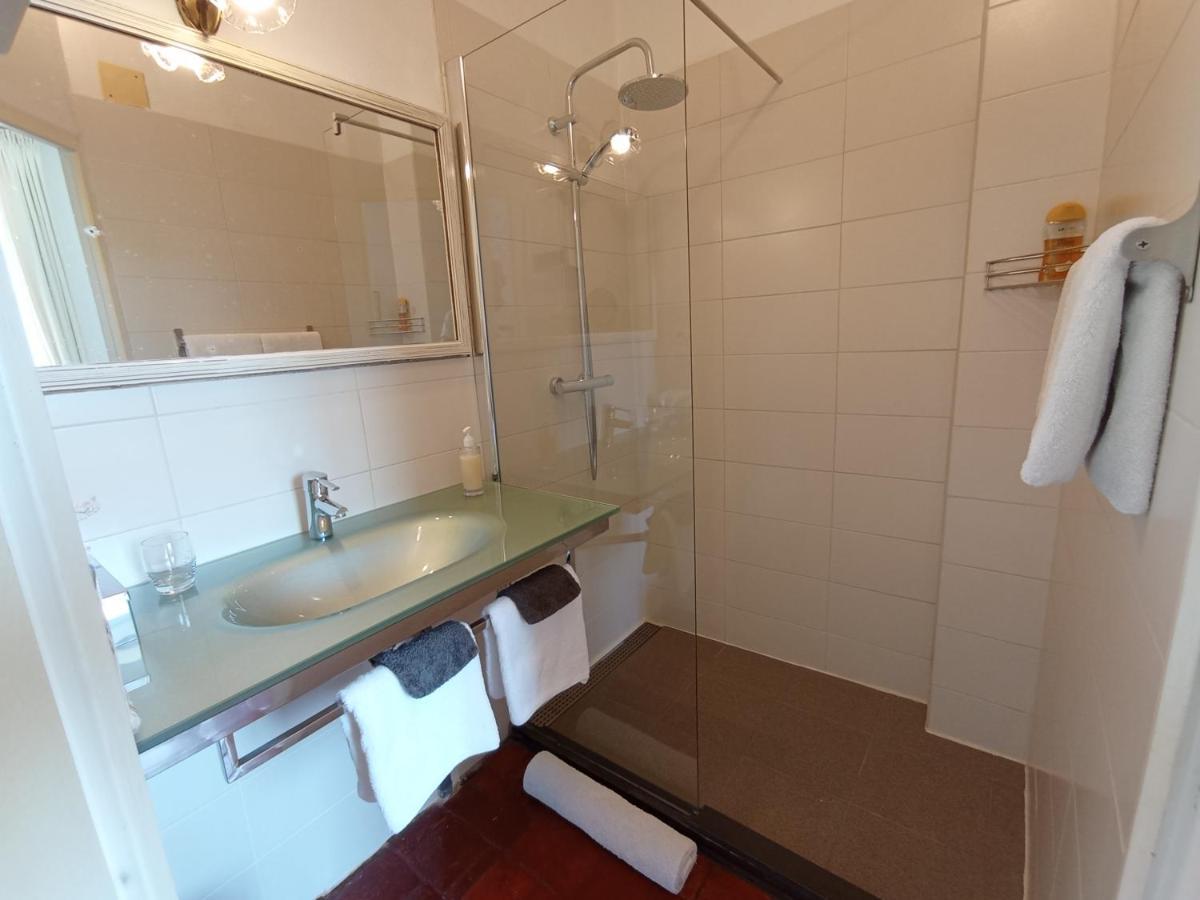 Château Latour Appartement Fours (Nievre)